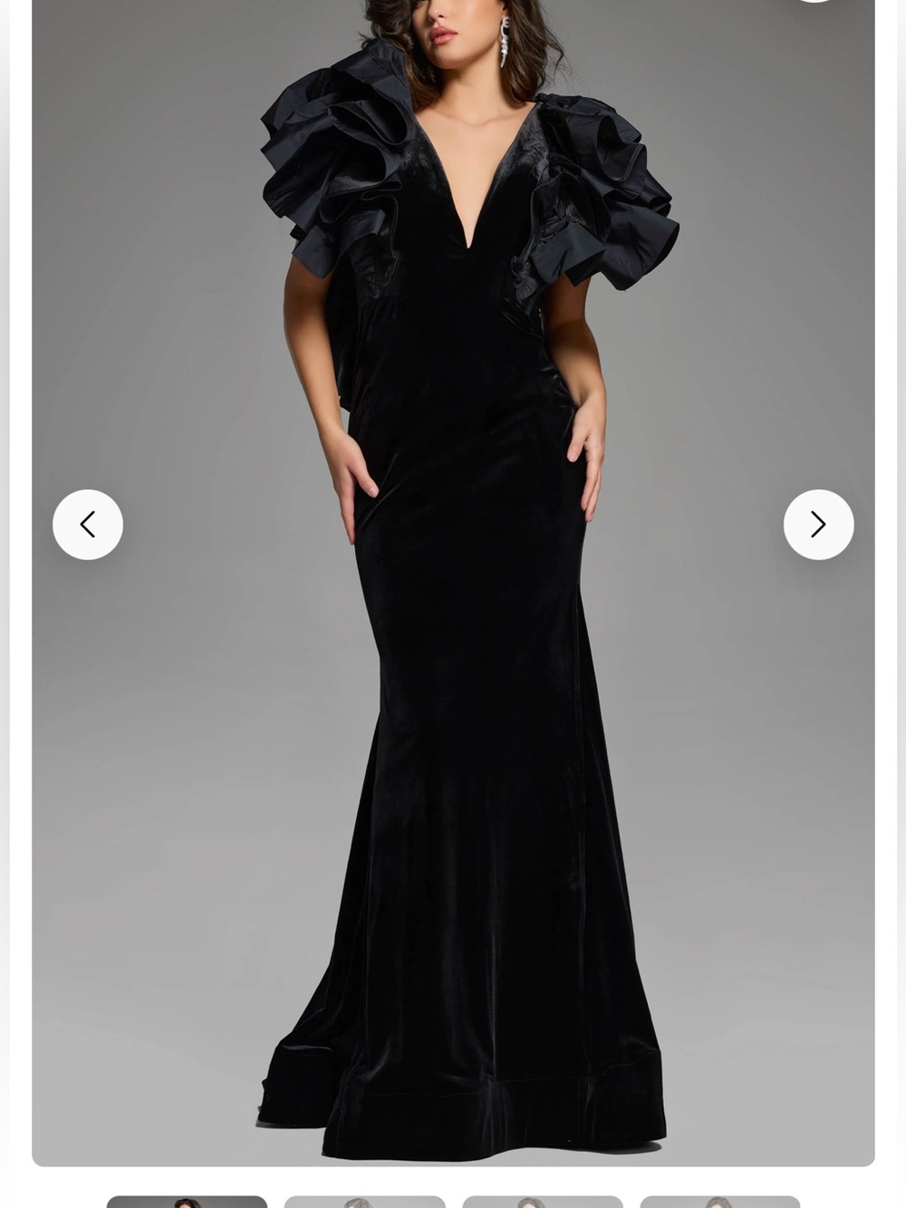 Jovani Elegant Black Ruffle-Sleeve Velvet Evening Gown